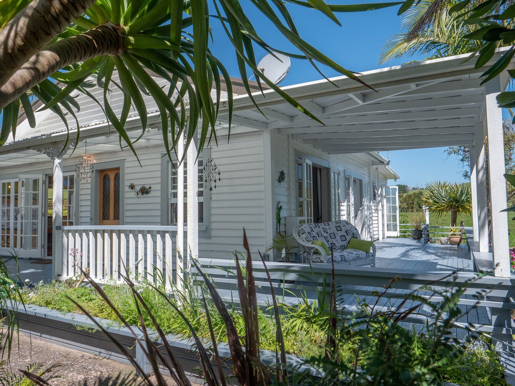 5493 State Highway 10, Kaingaroa, Kaitaia - Carousel 1