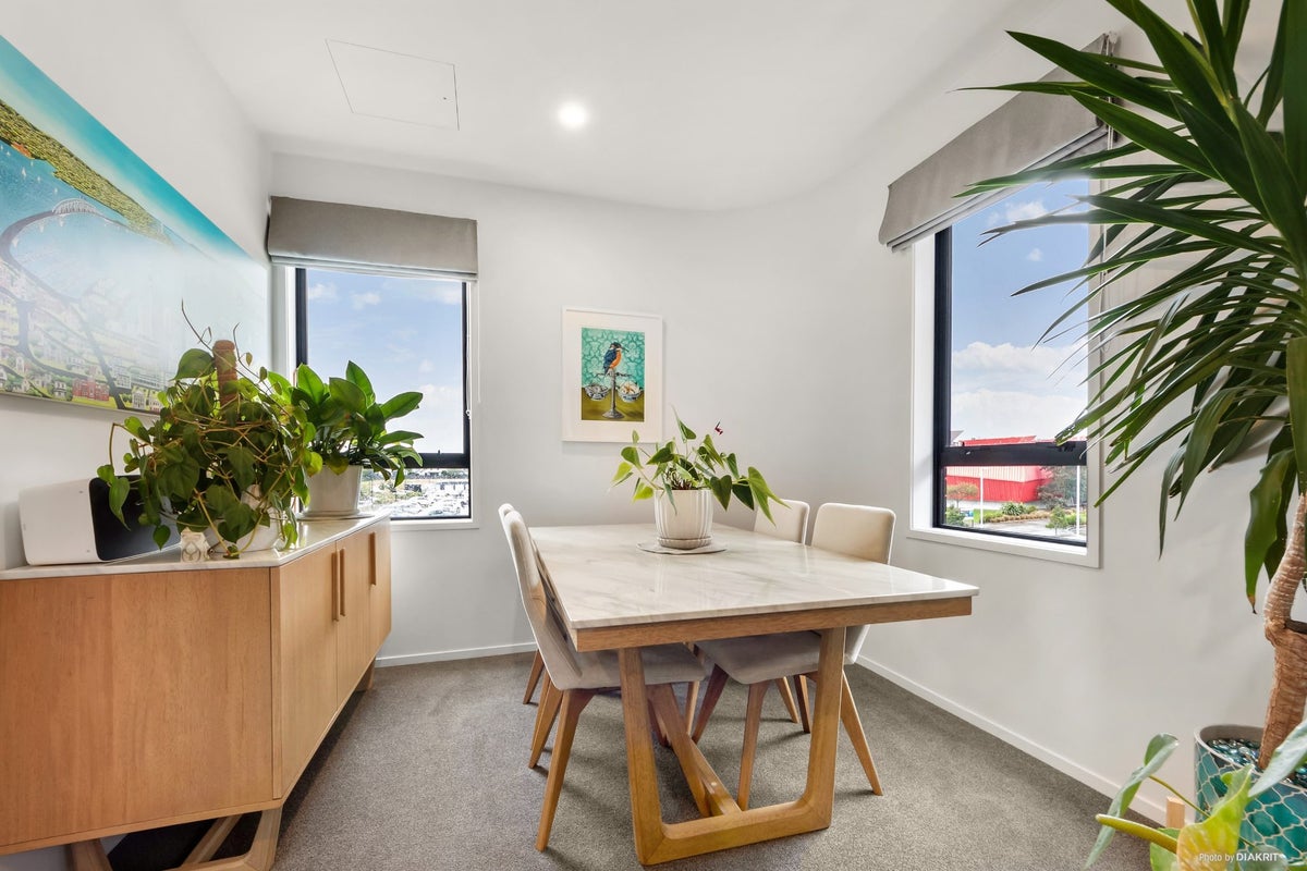 104/75 Hobsonville Point Road, Hobsonville, Auckland - Carousel 2
