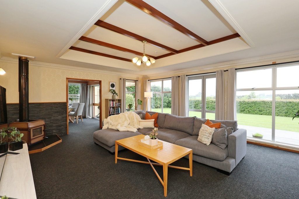 20 Aerodrome Road, Anderson Park, Invercargill - Carousel 2