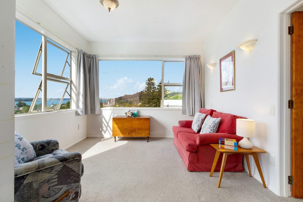 10/118 Ocean View Road, Waiheke Island, Auckland - Carousel 2