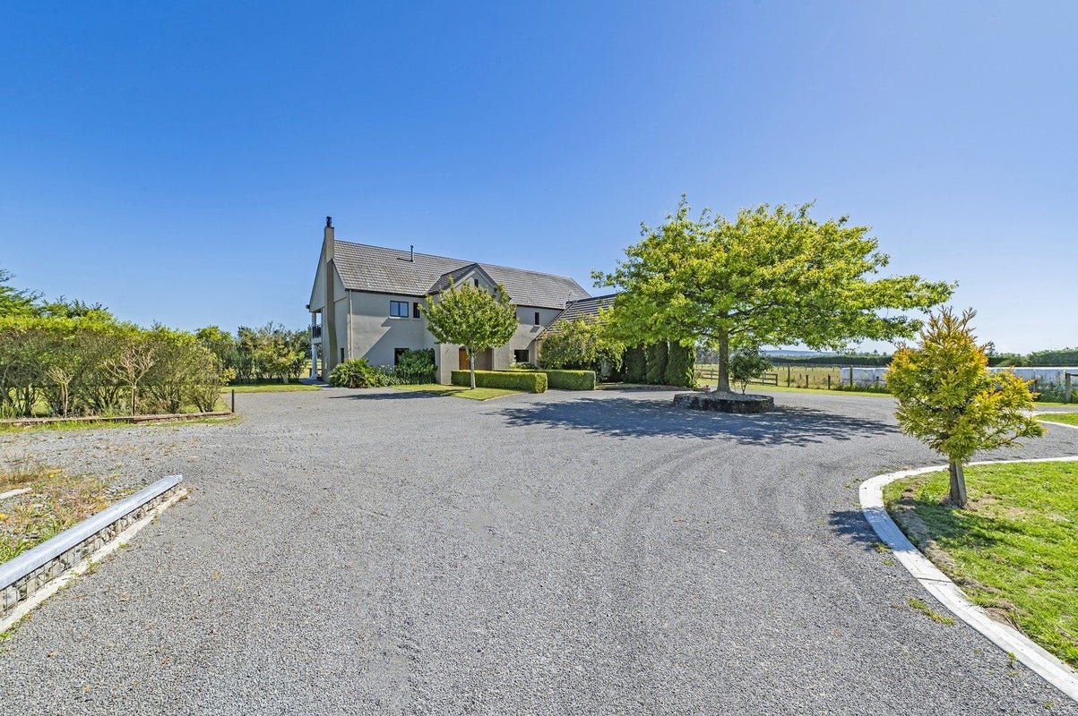 62 Bayley Road, Fernside, Rangiora - Carousel 33
