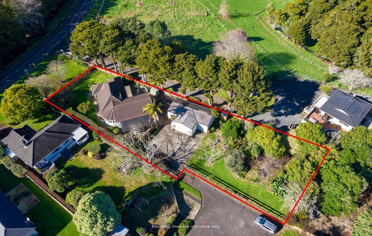 1728 Great South Road, Drury - Carousel 1