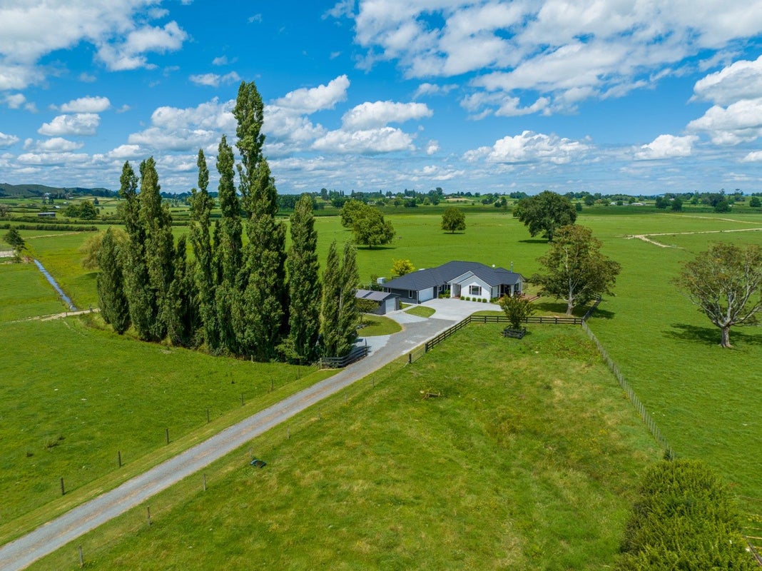 220 Grice Road, Rotoorangi, Cambridge - Carousel 1
