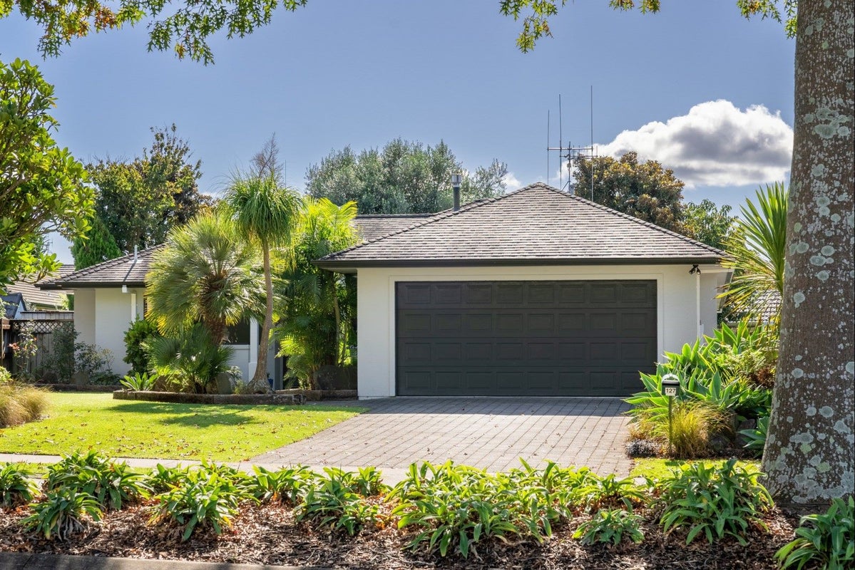 127 Beaumaris Boulevard, Bethlehem, Tauranga - Carousel 2