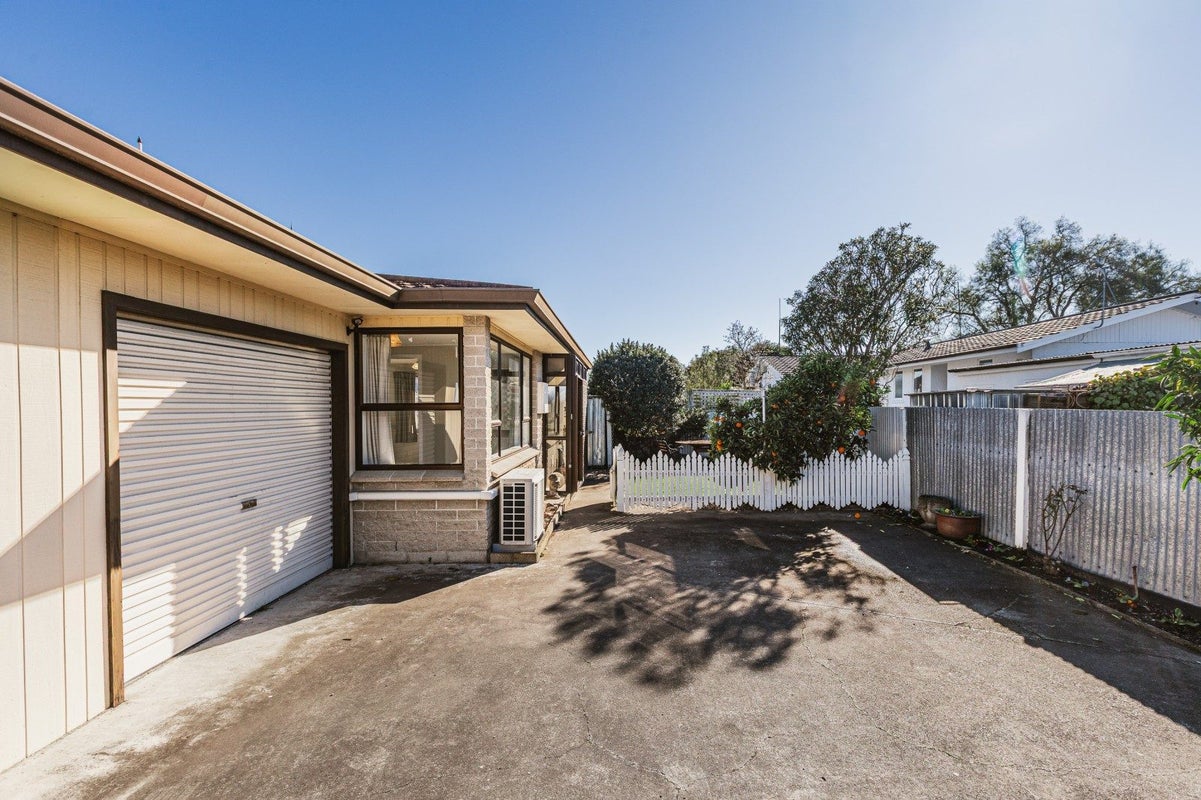 2/307 Charles Street, Saint Leonards, Hastings - Carousel 1