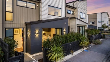 20 Waterlily Street, Hobsonville, Auckland - Carousel 1