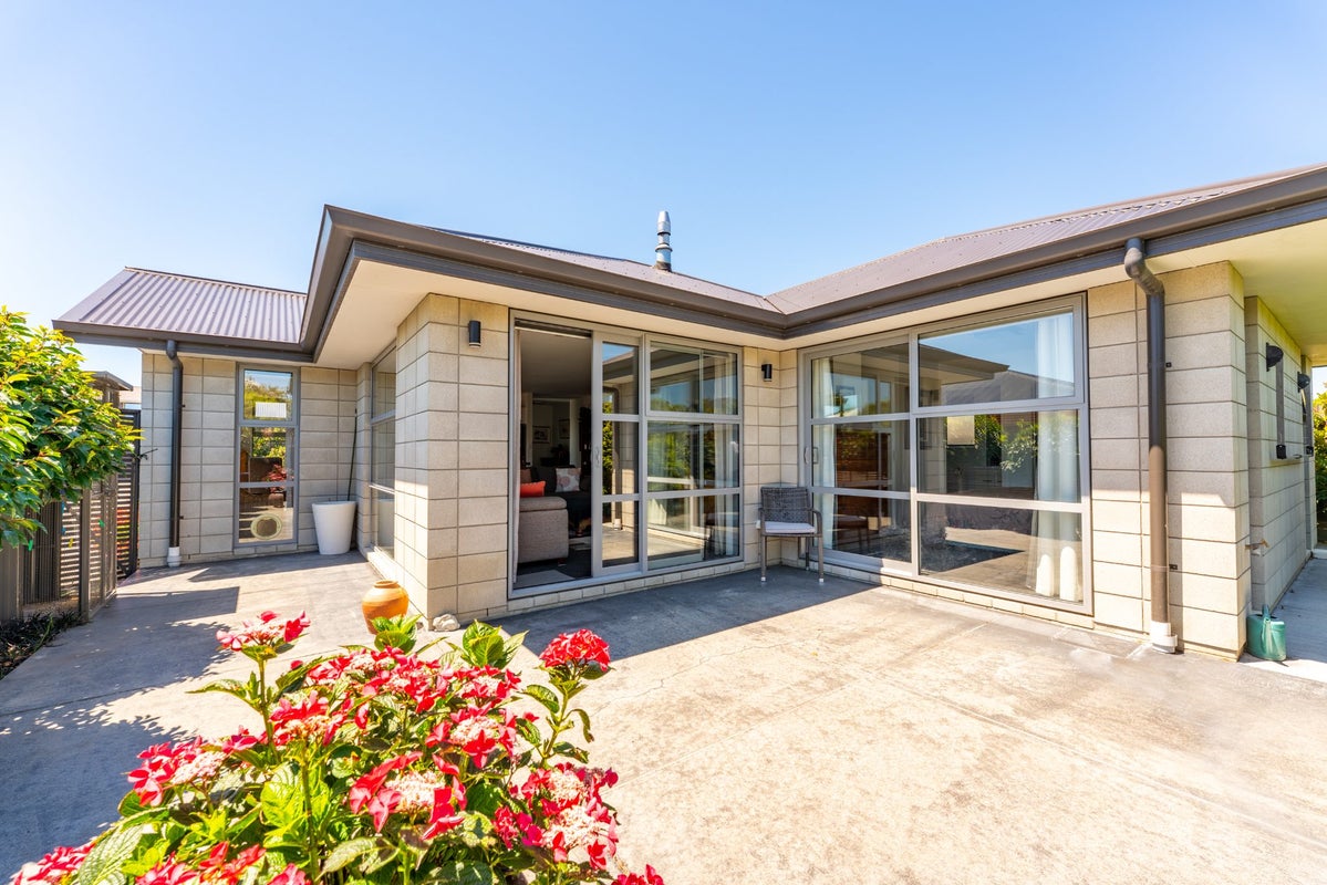 97A Avenue Road, West End, Timaru - Carousel 10