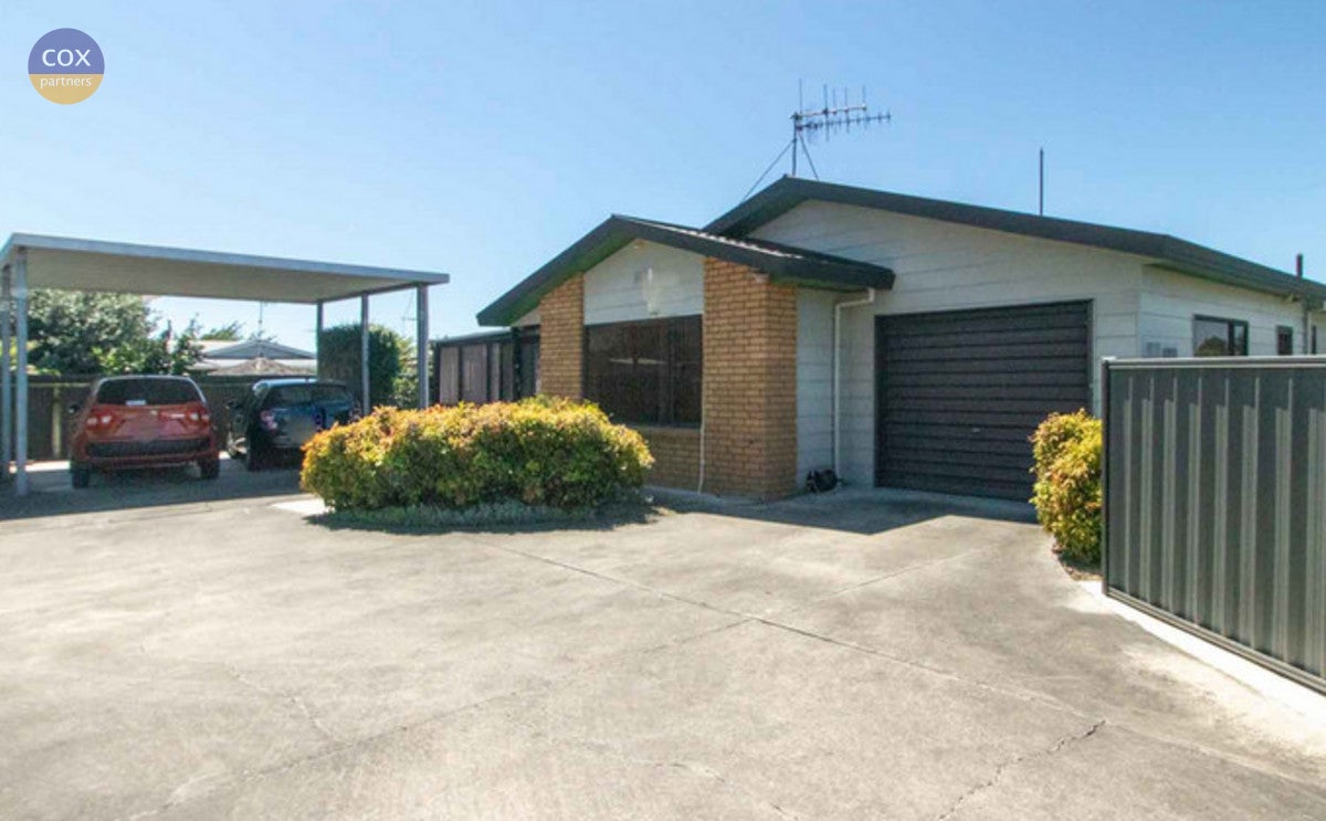 131 Avondale Road, Greenmeadows, Napier - Carousel 1