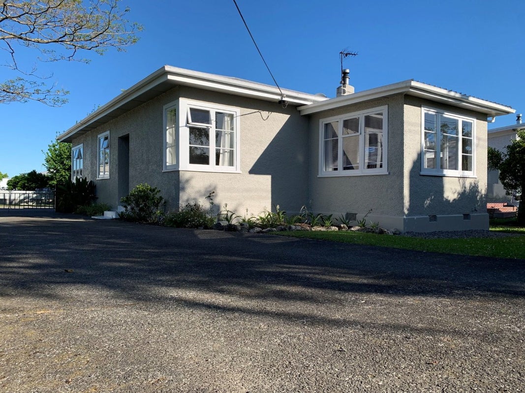 46 Totara Street, Lansdowne, Masterton - Carousel 1