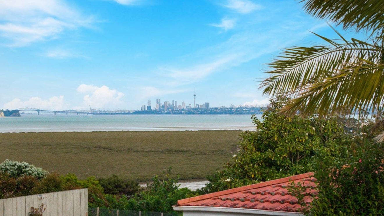 177 West Harbour Drive, West Harbour, Auckland - Carousel 1