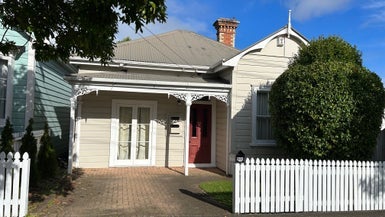 100 Valley Road, Mount Eden, Auckland - Carousel 1