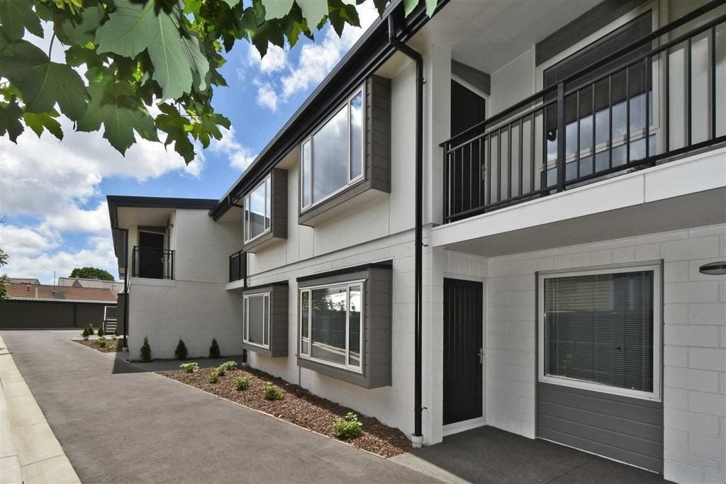 1/153 Hastings Street East, Waltham, Christchurch - Carousel 1