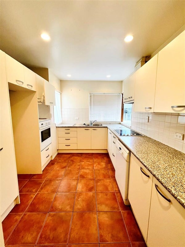 106A Golf Road, New Lynn, Auckland - Carousel 2