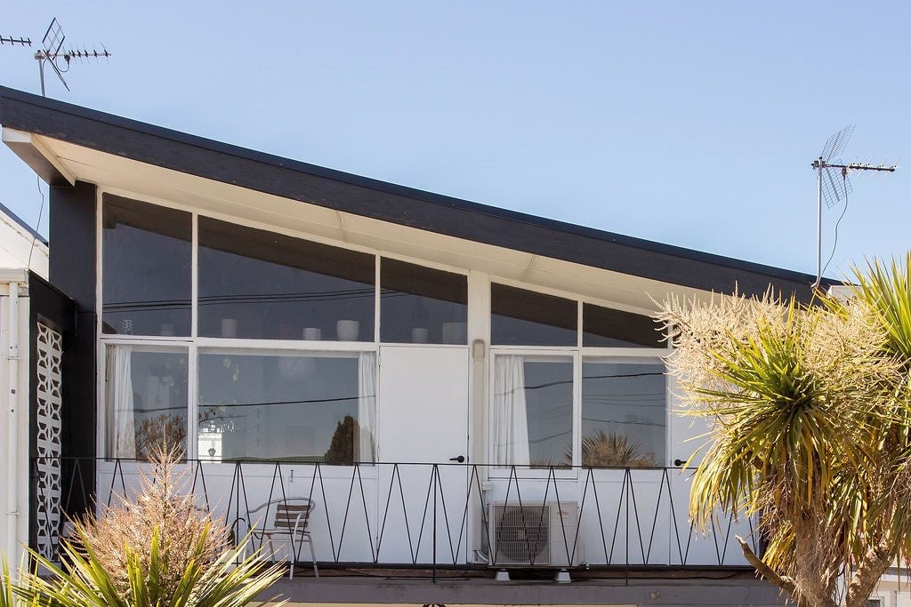 3/116 Packe Street, Edgeware, Christchurch - Carousel 1