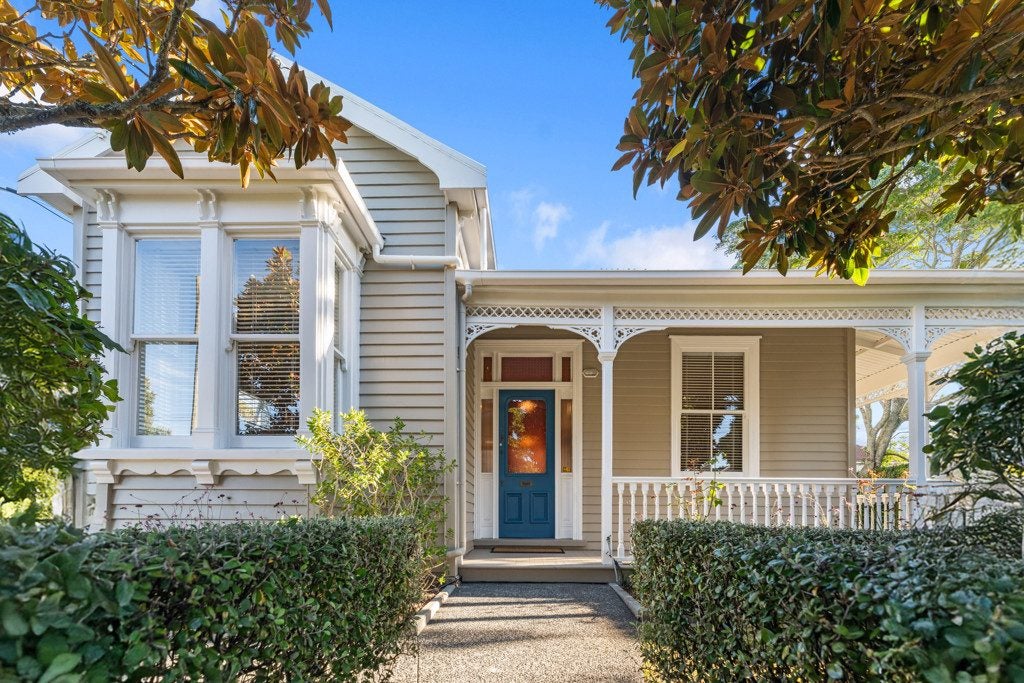 17 Lancing Road, Sandringham, Auckland - Carousel 2