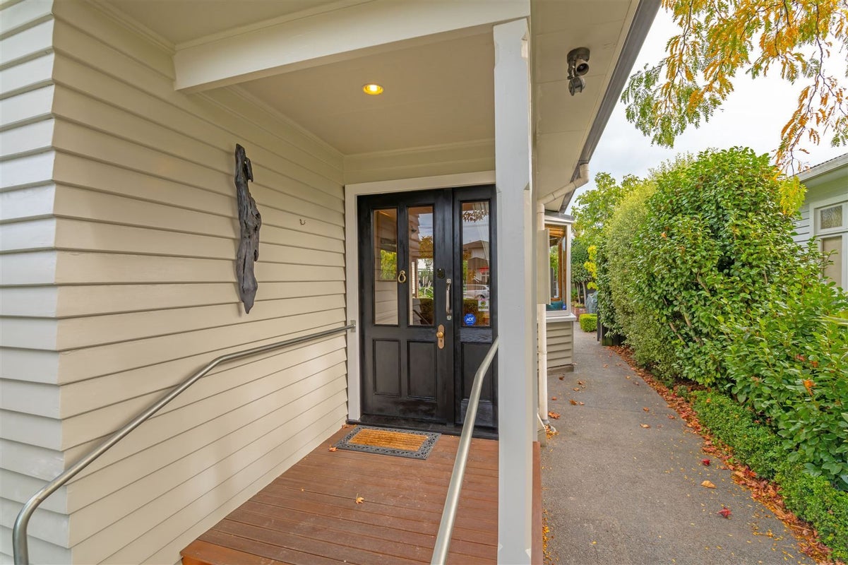 9 Alpha Avenue, Strowan, Christchurch - Carousel 2