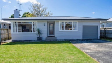 14 Tapper Crescent, Tikipunga, Whangarei - Carousel 1