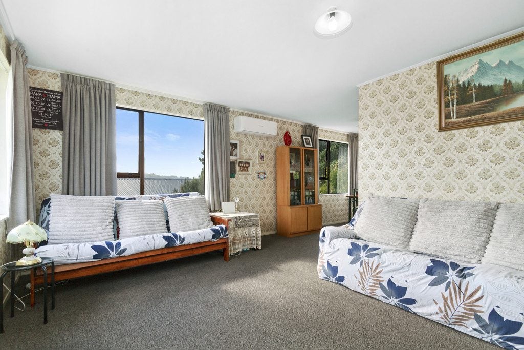 23 Nassau Avenue, Grenada North, Wellington - Carousel 2