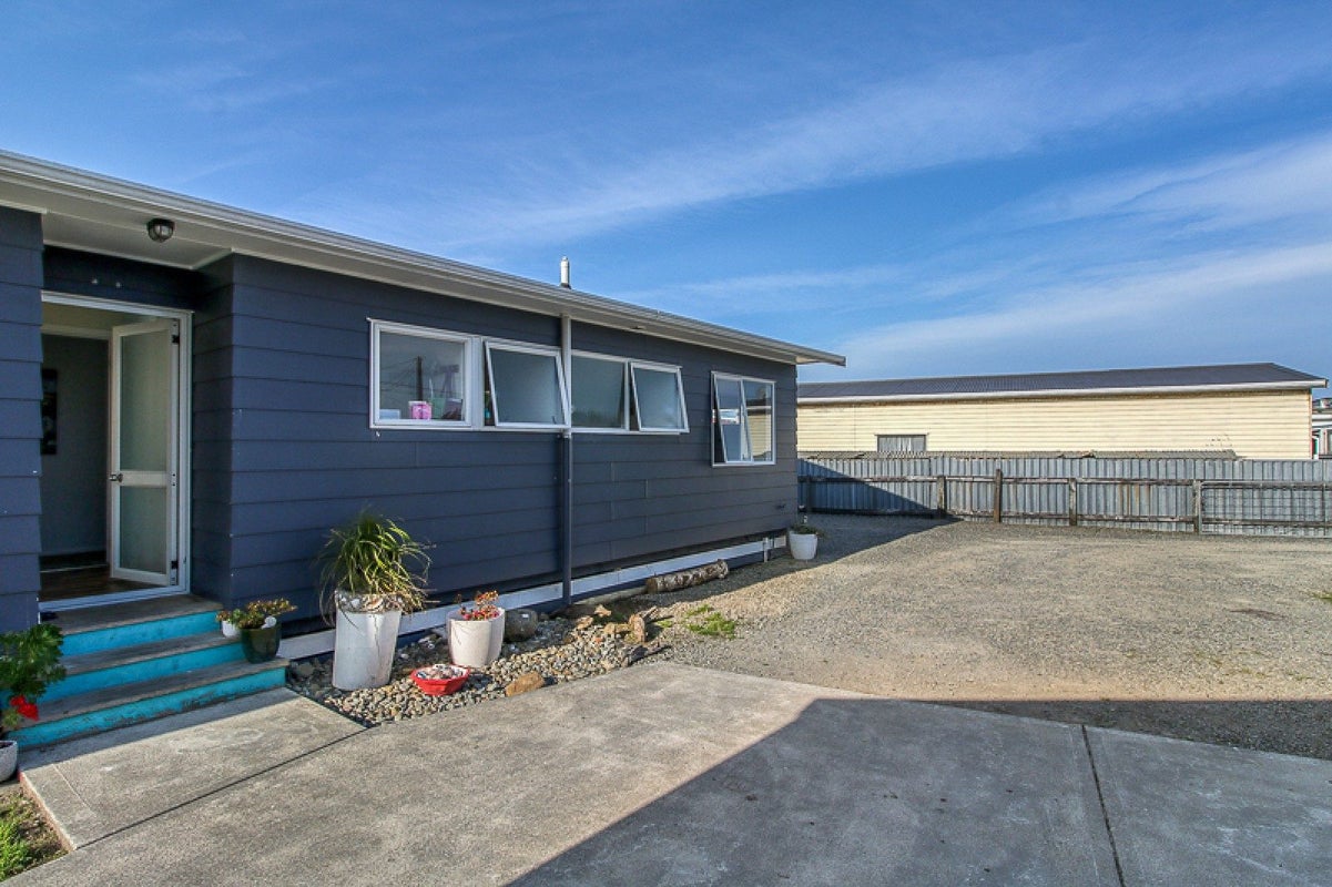 47 Seabury Avenue, Foxton Beach, Foxton - Carousel 2