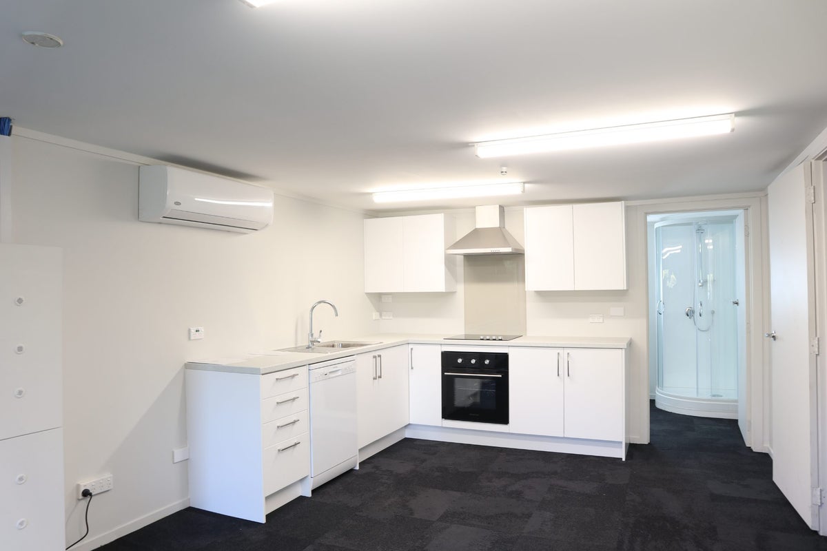13 Taupaki Road, Henderson - Carousel 1