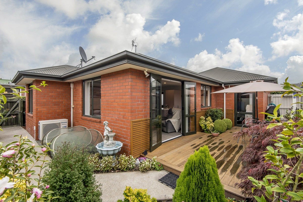 101A Avonhead Road, Avonhead, Christchurch - Carousel 1