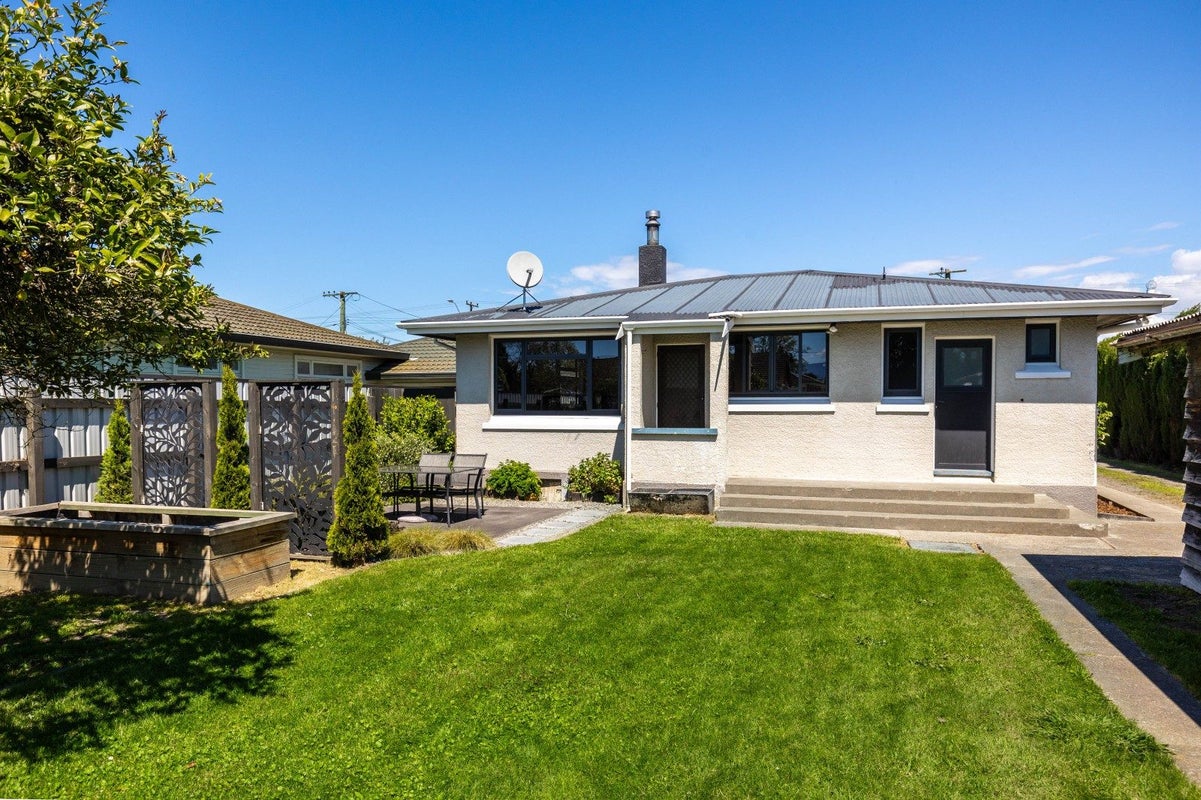 111 Budge Street, Riversdale, Blenheim - Carousel 2