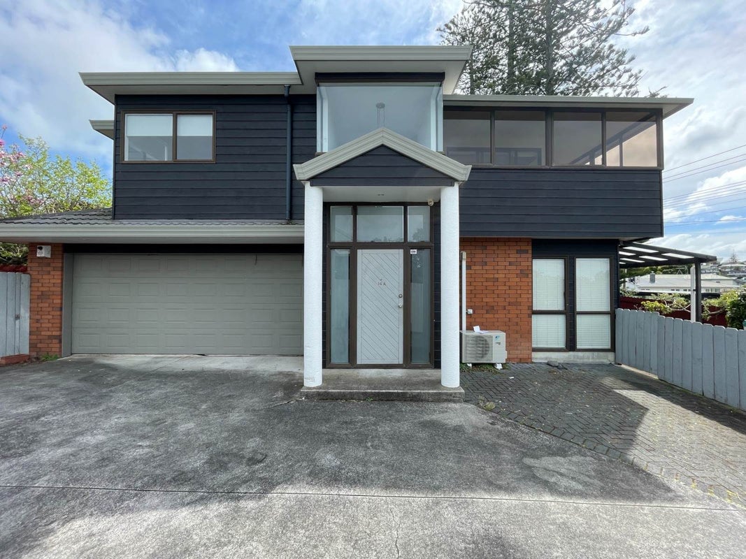 1/14 Raleigh Road, Northcote, Auckland - Carousel 1