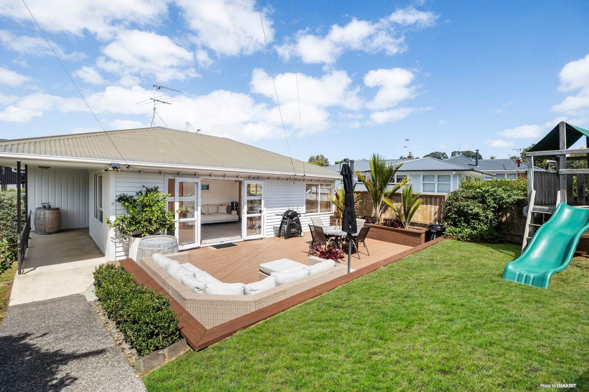 18 McRae Road, Mount Wellington, Auckland - Carousel 1