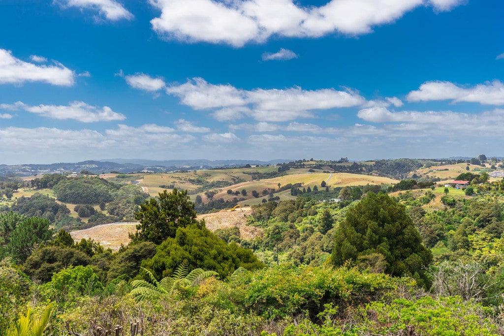 143 Point View Drive, East Tamaki Heights, Auckland - Carousel 2