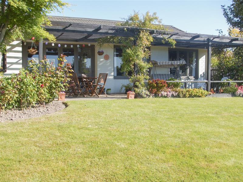 11 Hammond Place, Witherlea, Blenheim - Carousel 1