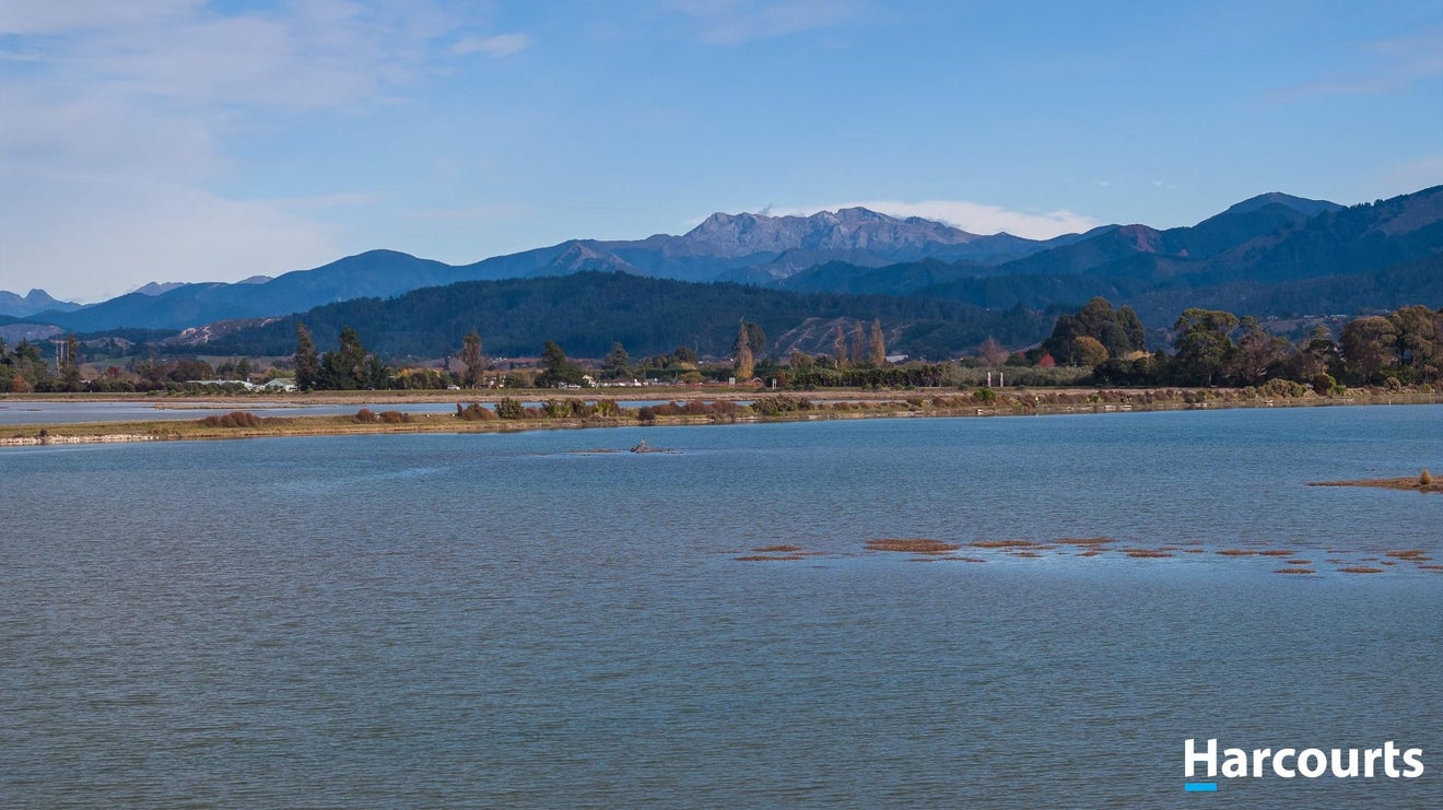 110 Trewavas Street, Motueka - Carousel 40