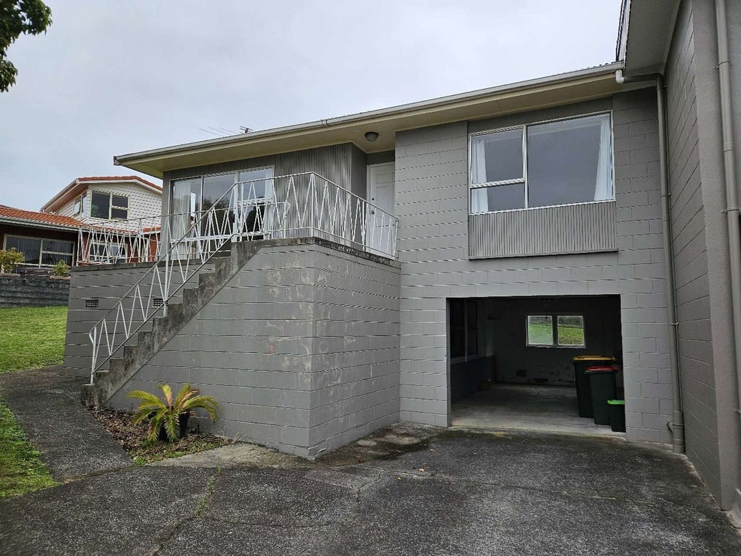 3/68 Takutai Avenue, Half Moon Bay, Auckland - Carousel 1