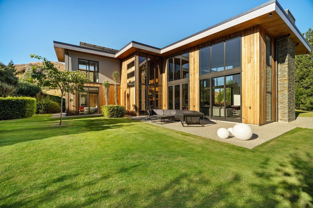 142 Littles Road, Dalefield, Queenstown - Carousel 2
