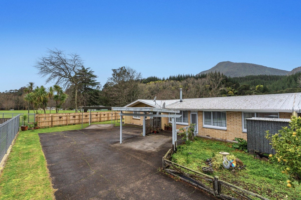 8B Porritt Drive, Kawerau, Kawerau - Carousel 1
