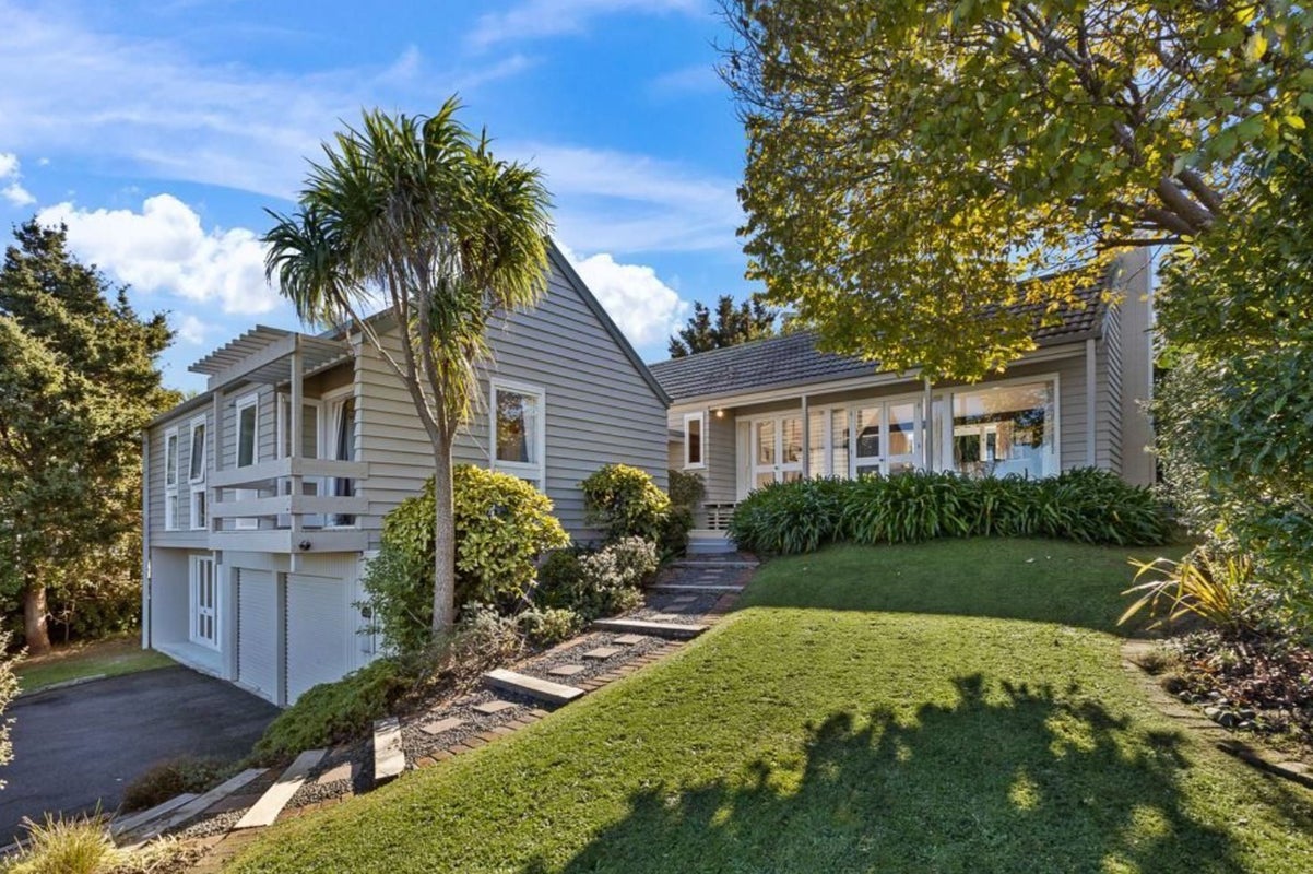 17 Lydia Avenue, Northcote, Auckland - Carousel 2