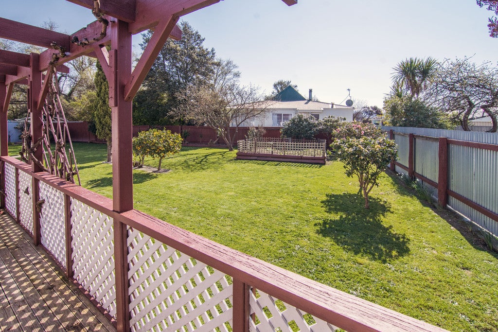 14 Okato Place, Kuripuni, Masterton - Carousel 2