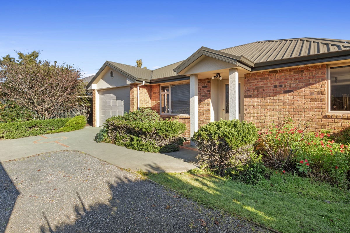 1 Te Iti Place, Motueka - Carousel 2