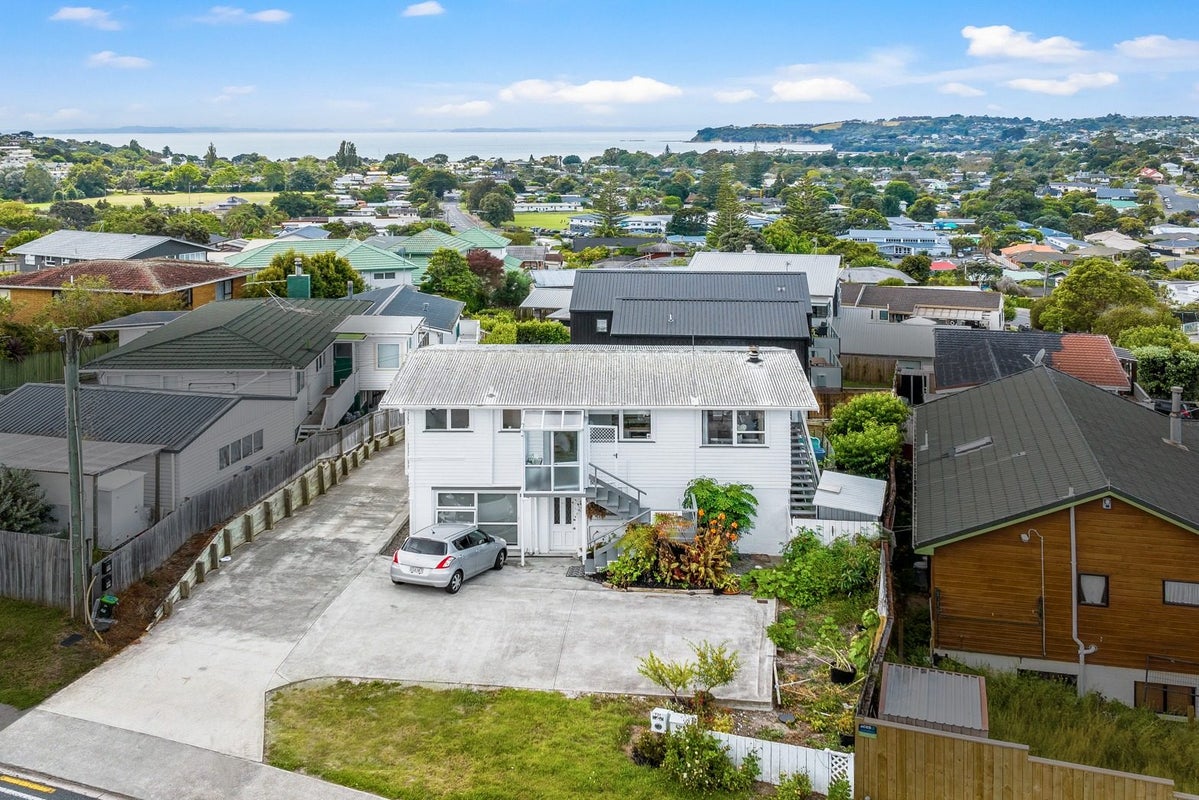 774 Whangaparaoa Road, Manly, Whangaparaoa - Carousel 14