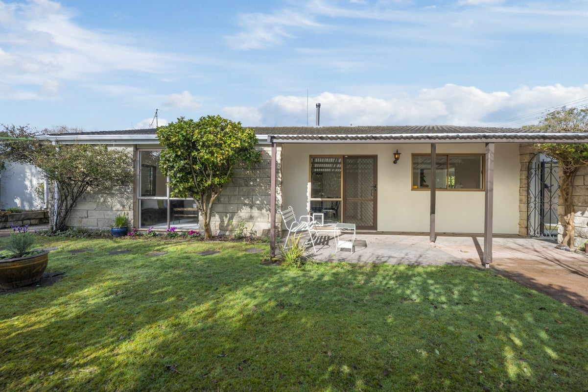 26A High Street, Glenholme, Rotorua - Carousel 1