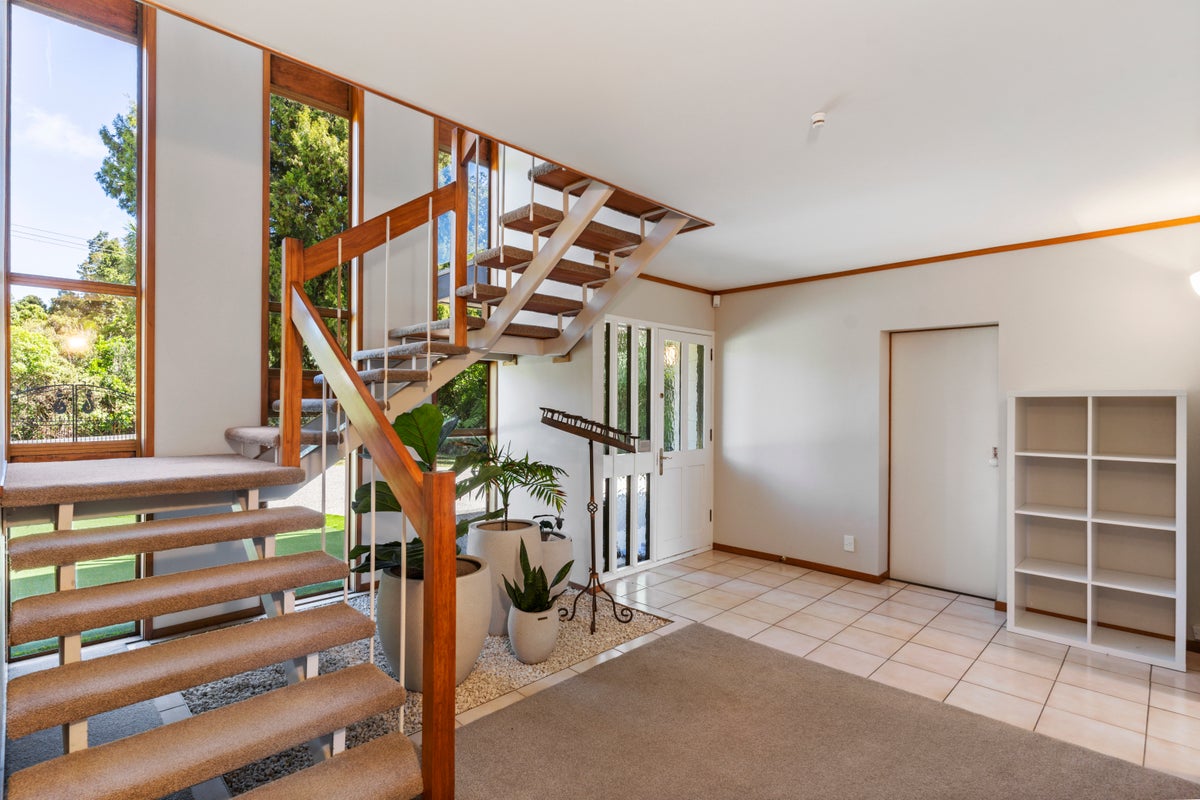 857 Scenic Drive, Henderson - Carousel 35