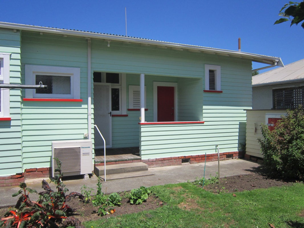 28 Niblett Street, Whanganui, Whanganui - Carousel 16