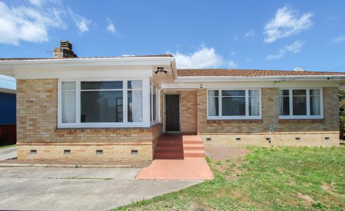 18 Oxford Street, Fairfield, Hamilton - Carousel 2