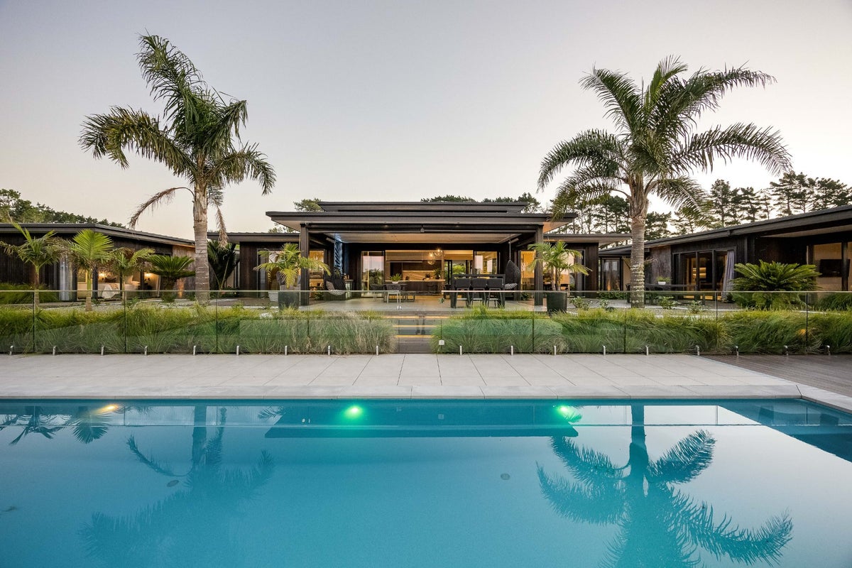 55 Hull Road, Waitoki, Kaukapakapa - Carousel 2