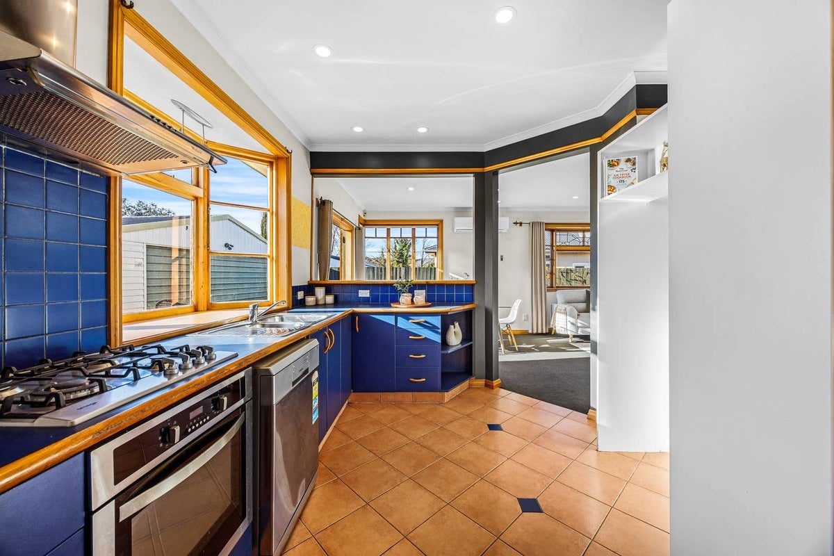 33 Buccleugh Street, Phillipstown, Christchurch - Carousel 2