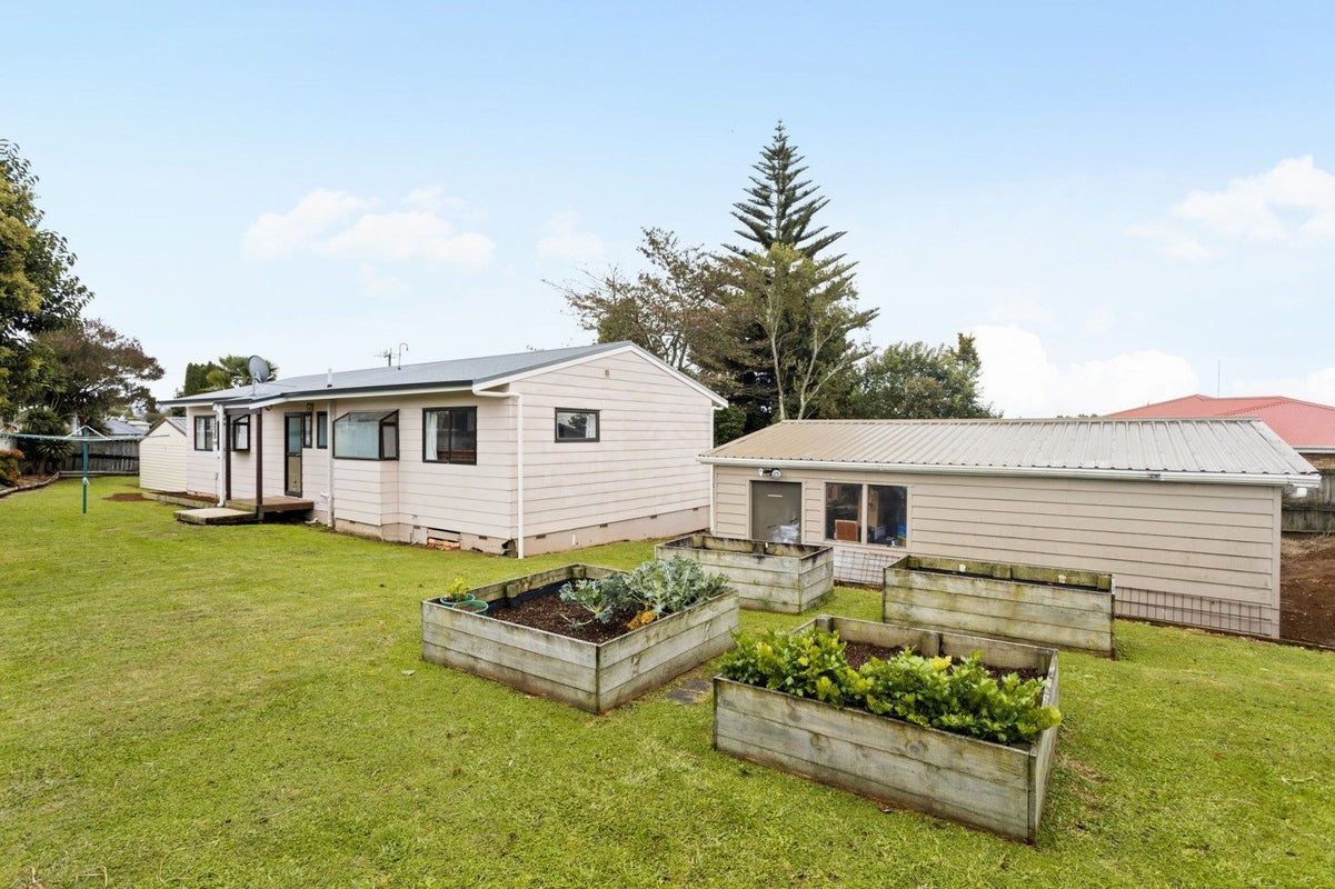 27A Whitaker Street, Kihikihi, Te Awamutu - Carousel 2