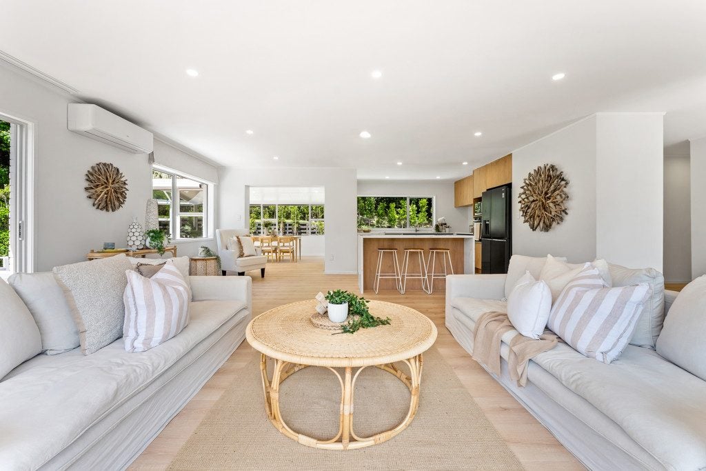 36B The Circle, Manly, Whangaparaoa - Carousel 2