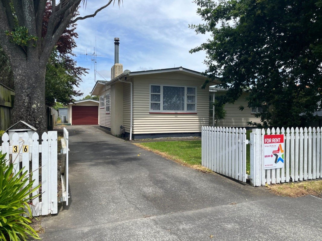 36 Ferguson Street, Awapuni, Palmerston North - Carousel 1