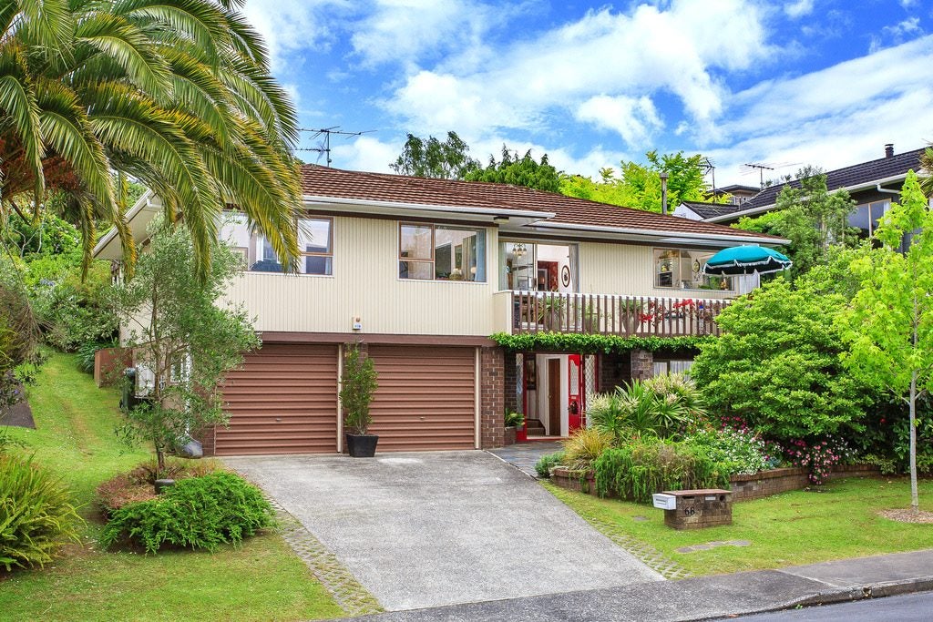 68 Meadowvale Avenue, Forrest Hill, Auckland - Carousel 1