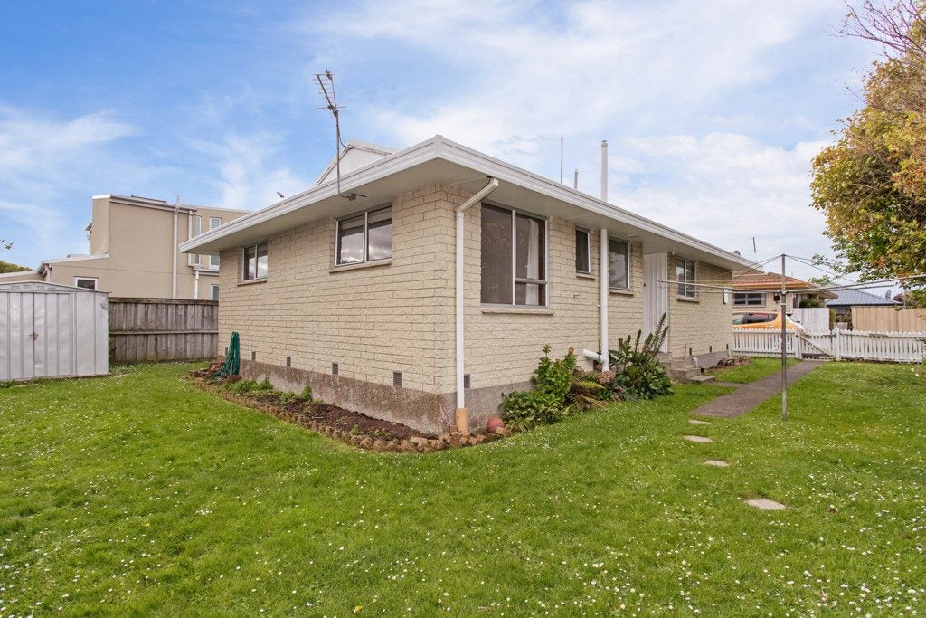 6/140 Southampton Street, Sydenham, Christchurch - Carousel 1