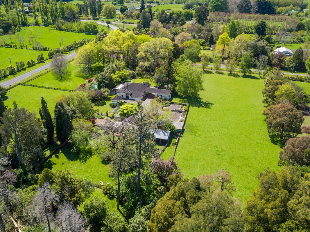 8 Homebush Road, Homebush, Masterton - Carousel 1